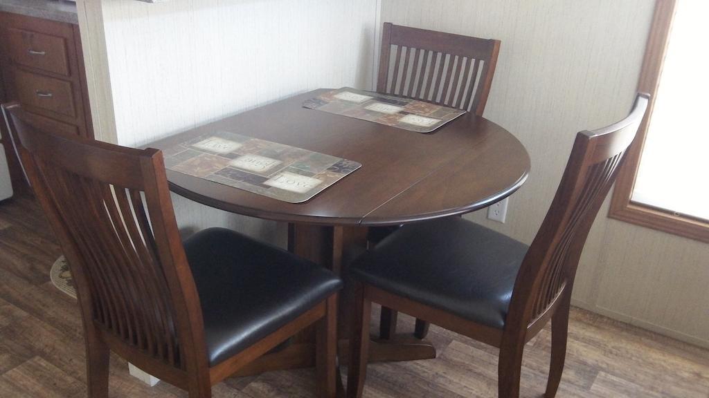 La Feria Kenwood Rv Resort חדר תמונה